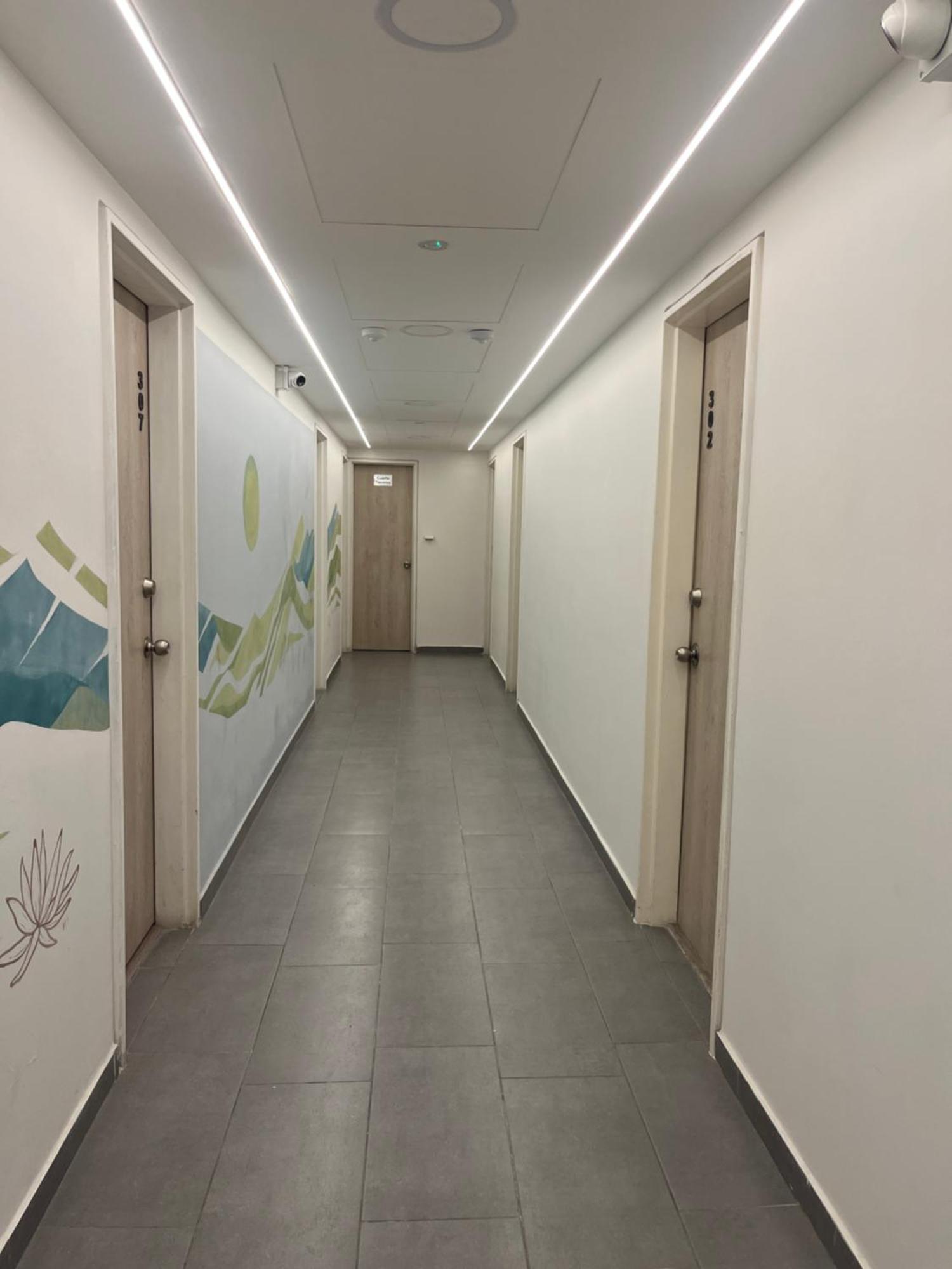 Great Space In Perfect Area! Walk Everywhere! Apartamento