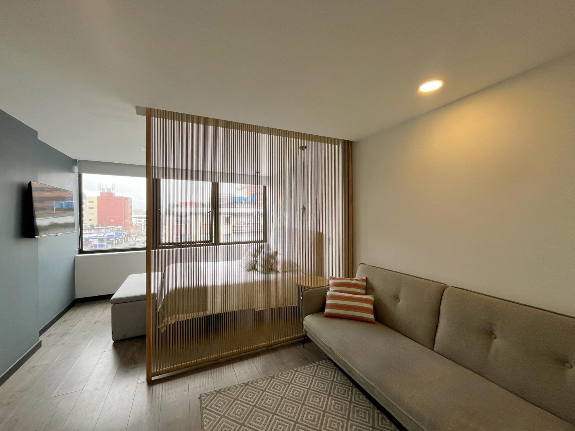 Great Space In Perfect Area! Walk Everywhere! Apartamento