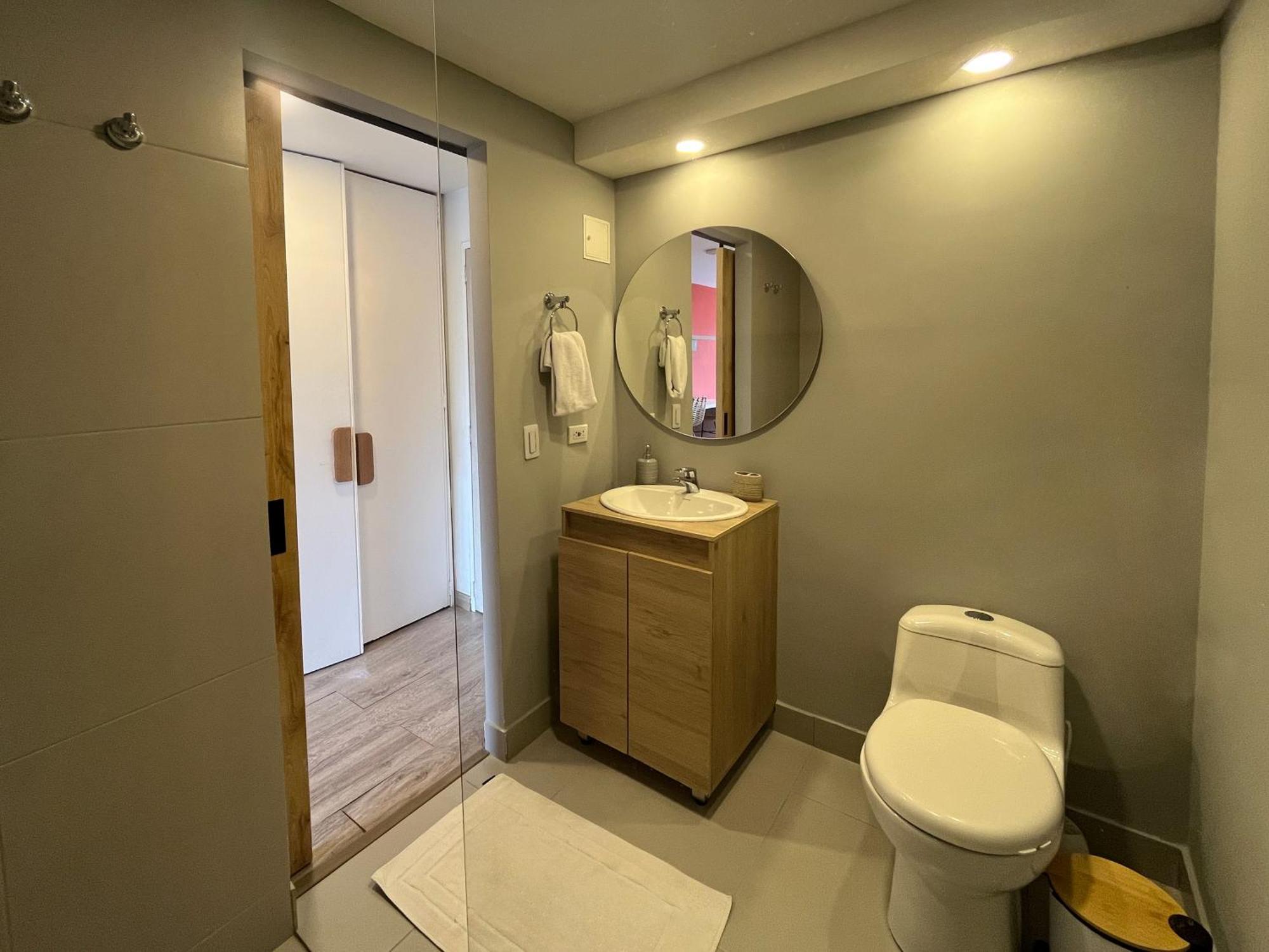 Apartamento Great Space In Perfect Area! Walk Everywhere!